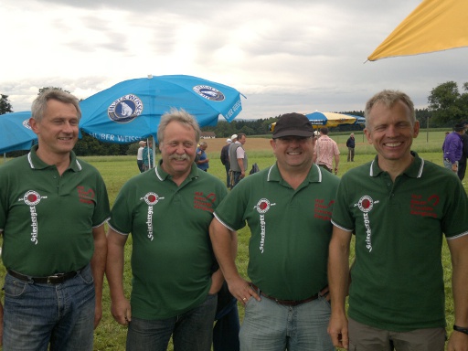 Das Zangberger Team in Einharting (Bild Konrad Karl)